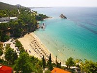 Platis Gialos Beach in Lassi Kefalonia